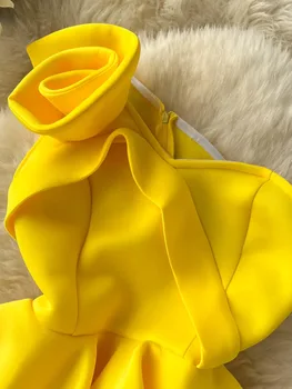 Foamlina Moda Kadınlar yaz elbisesi Seksi Sarı Çiçek Bir Omuz Kolsuz Ince Yüksek Bel Ruffles Akşam Parti uzun elbise