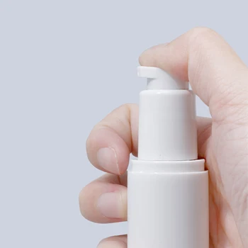 10 ADET 15 Ml Beyaz Vakum Losyon Şişeleri mini Doldurulabilir şişe Seyahat Kozmetik Saklama Kapları Yüksek Kalite