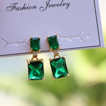 5 Pairs, Muhteşem Yeşil Kübik Zirkonya Saplama Küpe Kadınlar için Düğün Parti Küpe Güzel doğum günü hediyesi Bayan moda takı