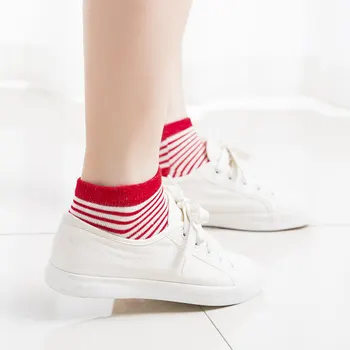 Moda Bayanlar Sonbahar Ve Kış Yatay Çizgili Karikatür Kedi Beş Parmak Çorap Tüp Sıcak Tutmak için Pamuk Ayak Çorap